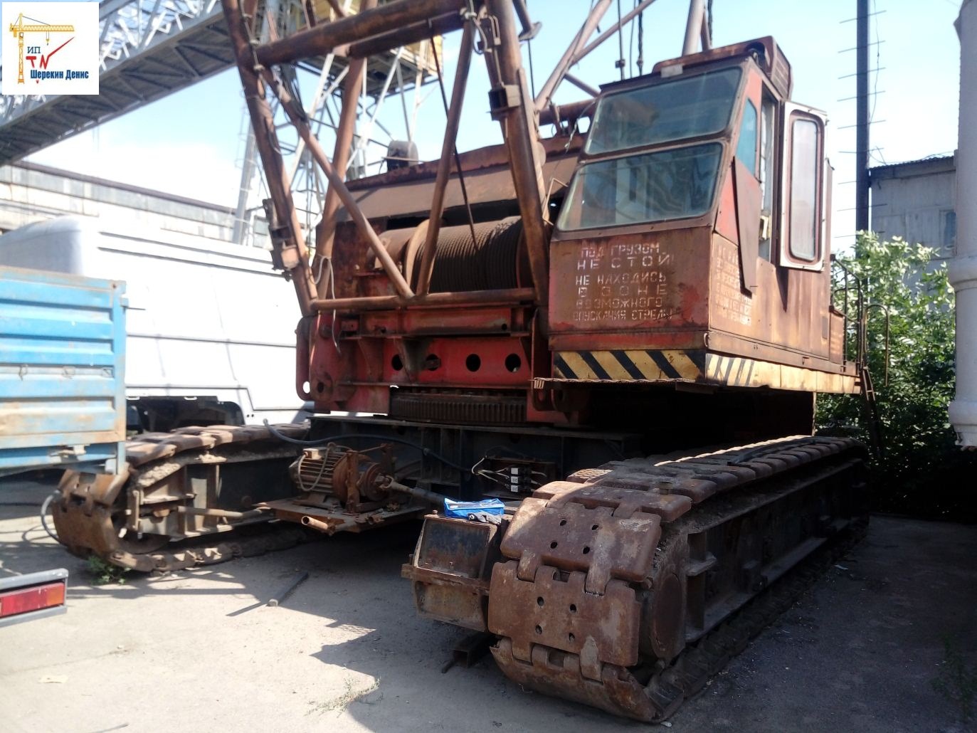 Кран гусеничный монтажный СКГ-63100