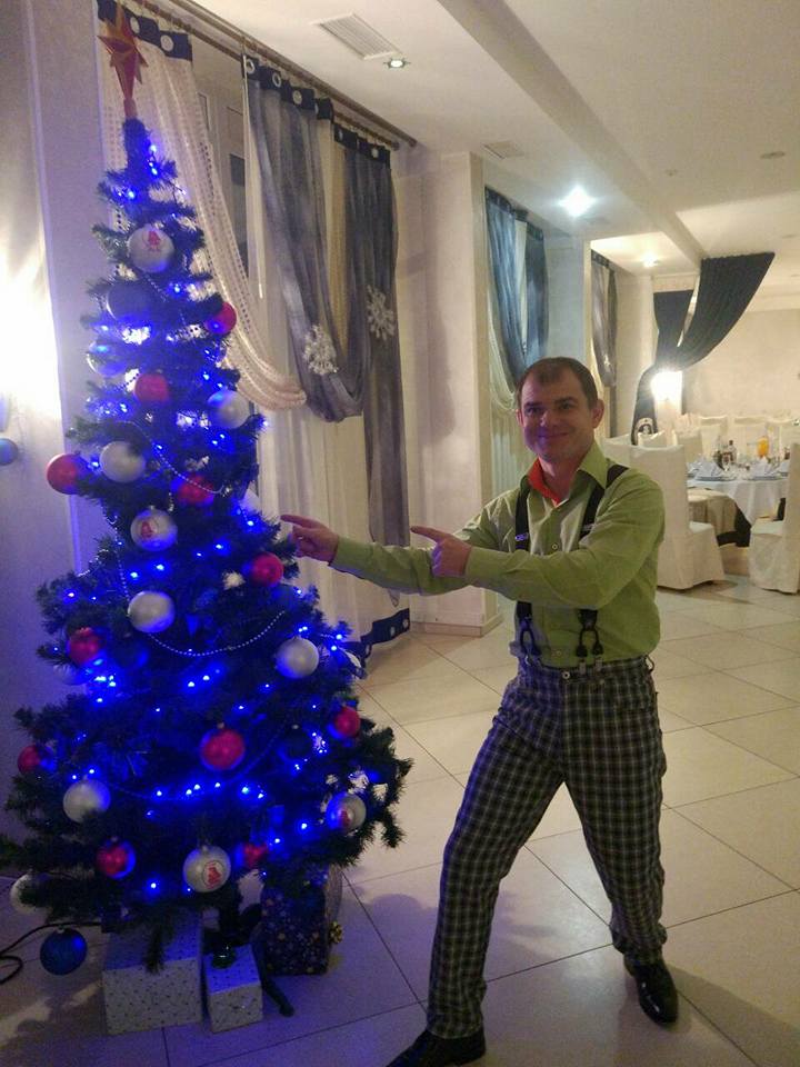 Ведущий, тамада, ди джей в на Новый Год Киеве